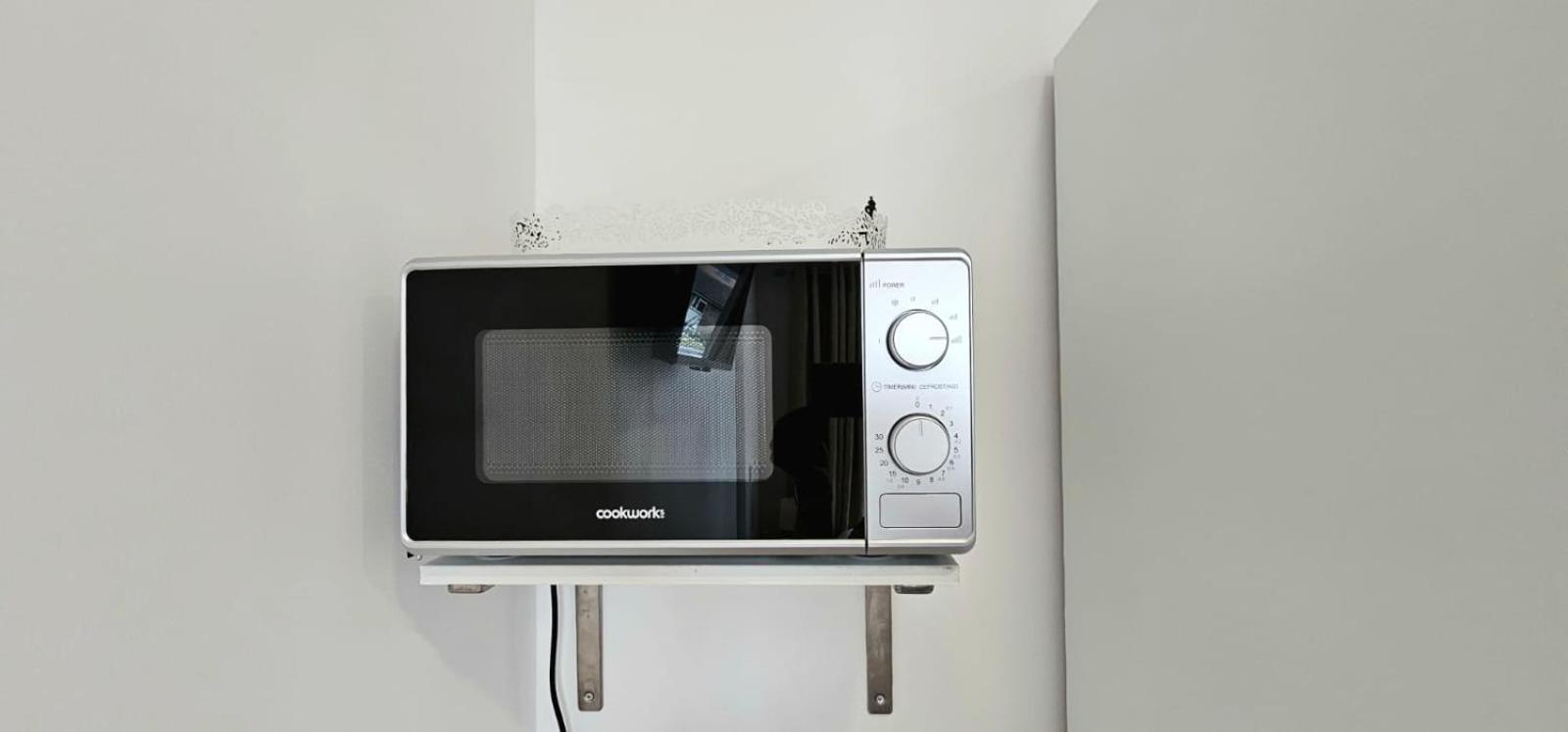 Claire Double Room Лондон Екстериор снимка
